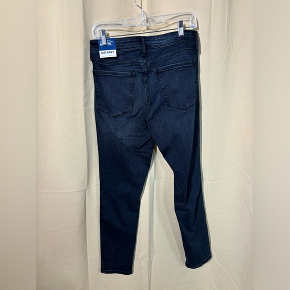 NWT Old Navy Skinny Cropped Jeans - Picture 4 of 10